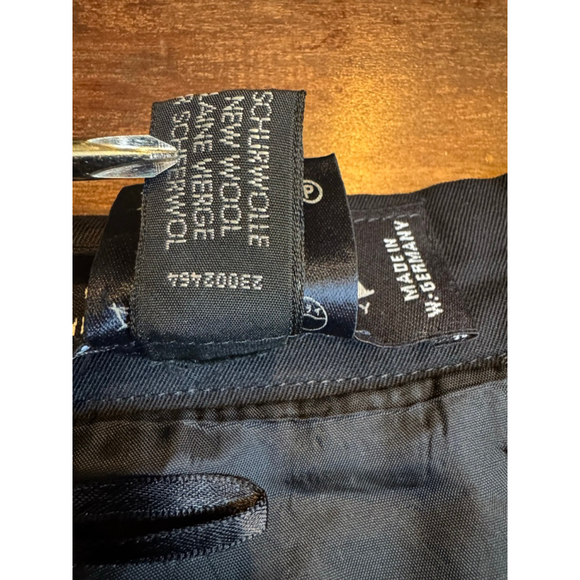 ESCADA | Black Gold Chain Pencil Skirt Size 6 - Picture 9 of 10